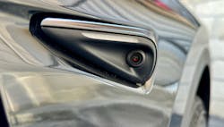 Figure 1 – Vehicles as surveillance devices Figure 1 – Vehicles as surveillance devices