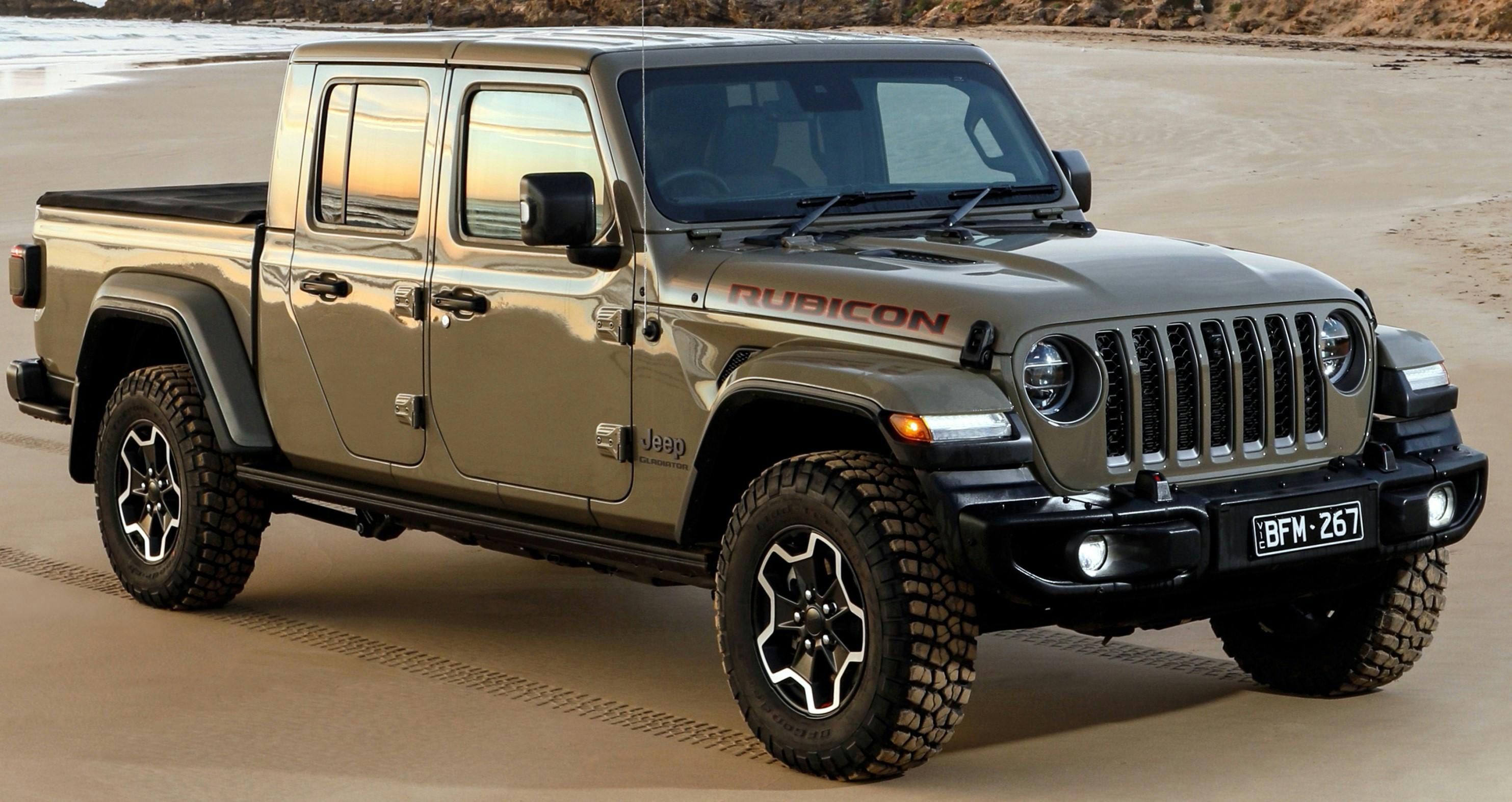 Replace the fuel tank using P/N 68332305AC and O-ring 55366298AA. Clear DTCs.