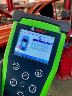 Figure 6 — Bosch TPMS Tool Figure 6 — Bosch TPMS Tool