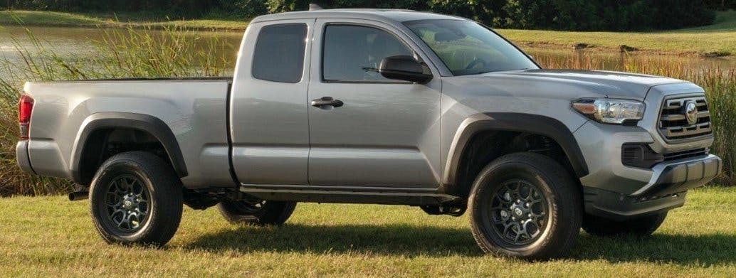 If a leak is found due to an incomplete weld, replace the front exhaust pipe and gaskets. Clear DTCs and confirm the repair.