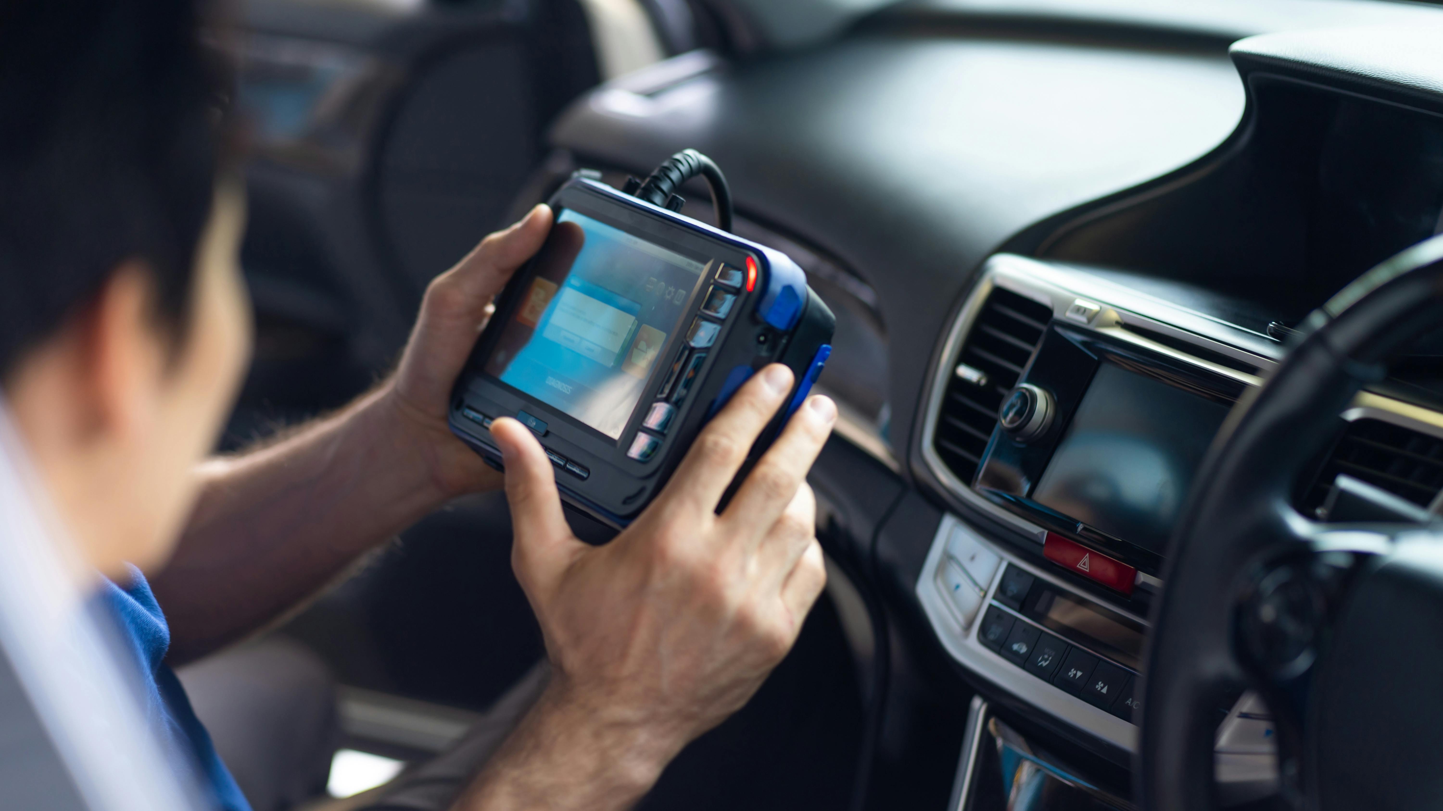 automotive diagnostic tool