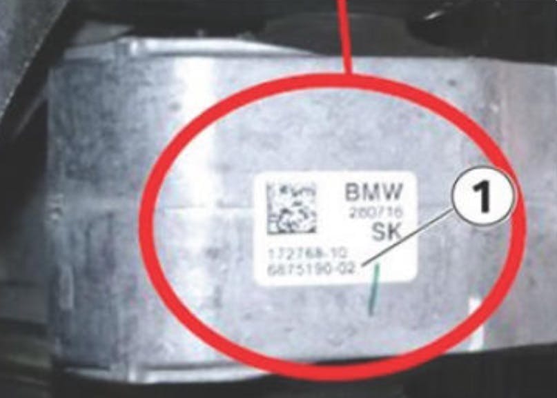 Refer to the link label. The last two numbers, as pointed out here, need to be 02 or higher on the replacement stabilizer link.