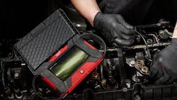 M12 Auto Shop Borescope w/ Wi-Fi File Sharing M12 Auto Shop Borescope w/ Wi-Fi File Sharing