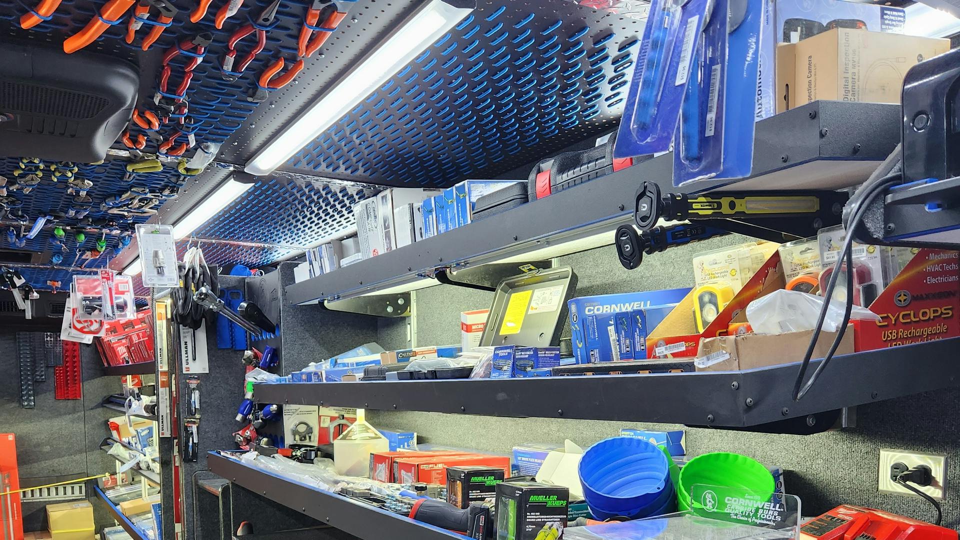 6685c22d74d1657e5ccc32b9 Truck 1