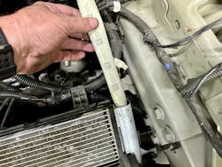 Figure 9 – Desiccant bag Figure 9 – Desiccant bag