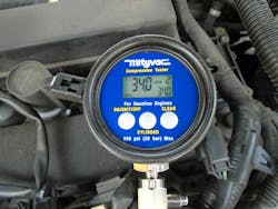 Figure 7 reveals that cylinder #2 only has 34 psi compression and the maximum compression indicator on the lower right of the readout shows that this is the highest compression recorded in this cylinder. Figure 7 reveals that cylinder #2 only has 34 psi compression and the maximum compression indicator on the lower right of the readout shows that this is the highest compression recorded in this cylinder.