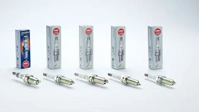 673ecbd1906ac35e10fb4fa1 Spark Plugs1