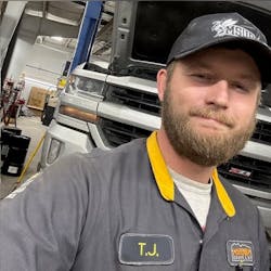 675201b73f06150096b2b231 Green Taylor Photo 675201b73f06150096b2b231 Green Taylor Photo