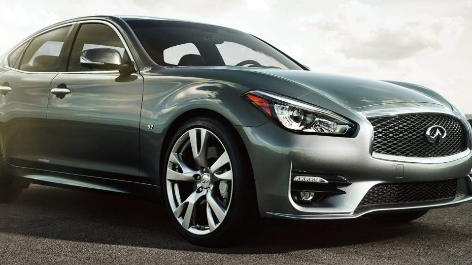 Diagnostic information in ESM (Electronic Service Manuals) for the following DTCs may be missing or incorrect: B2EF0 and B130C.