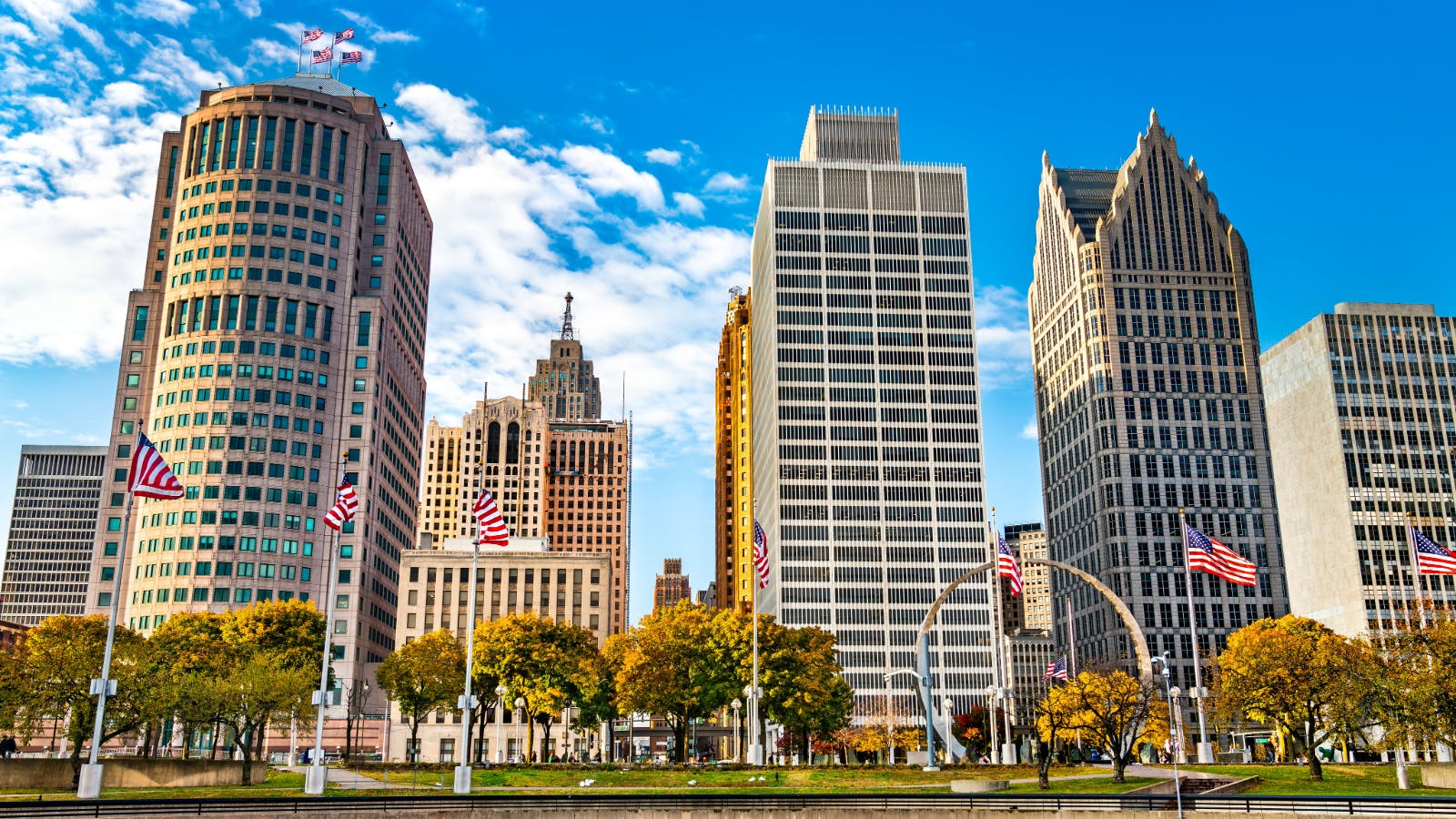 678912e15dea45101a49e44e Detroit1