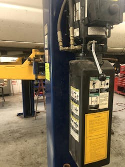 Whenever raising a vehicle on a lift, raise to working height, then carefully use the lift control lowering lever to lower the lift arms until the arms rest on the lift’s locking blocks before anyone stands under the vehicle. Never rely only on the lift’s hydraulics. Whenever raising a vehicle on a lift, raise to working height, then carefully use the lift control lowering lever to lower the lift arms until the arms rest on the lift’s locking blocks before anyone stands under the vehicle. Never rely only on the lift’s hydraulics.