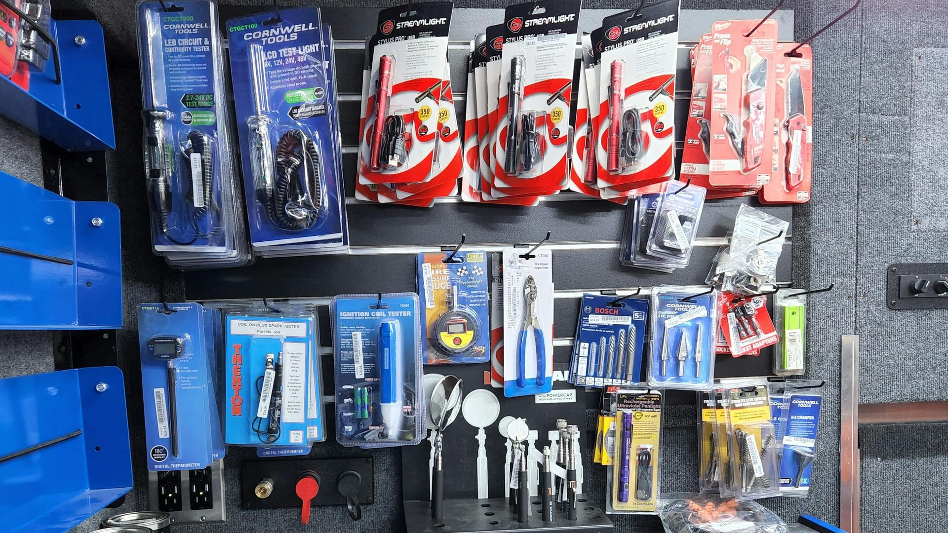 67d08b9ffffb82aa570b757d Truck 8