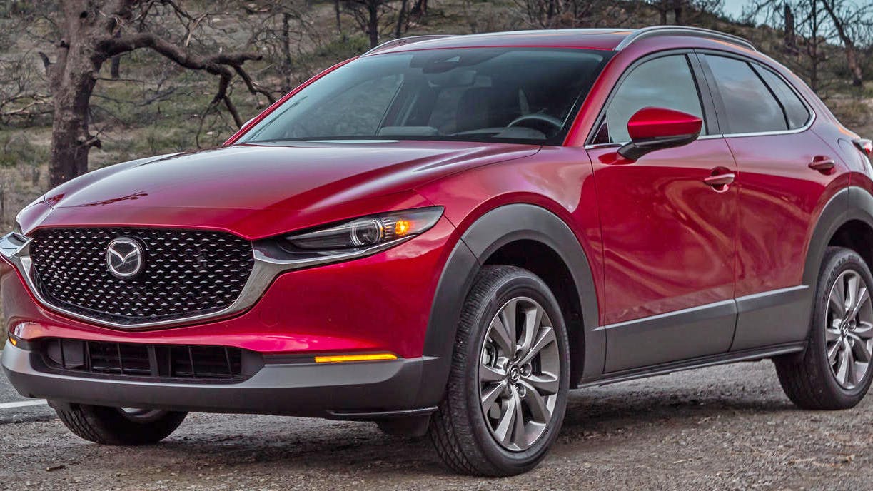 Replace the engine oil solenoid valve with a new one according to MGSS online. Replace the engine oil and filter. Reprogram the PCM using IDS 128.06 or later.