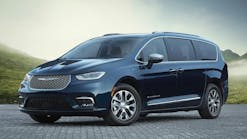 After filling the engine to the correct capacity per specification, the oil level may show as low on the dipstick due to the slower drainback rate. After filling the engine to the correct capacity per specification, the oil level may show as low on the dipstick due to the slower drainback rate.