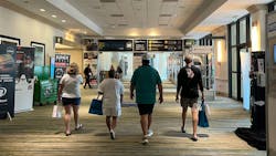 Attendees making their way to Tool Dealer Expo showfloor. Attendees making their way to Tool Dealer Expo showfloor.