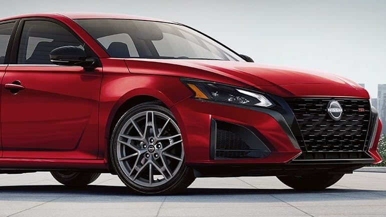 If an air leak and/or a loose duct clamp is found, repair the leak and do not replace the MAF sensor. If an air leak and/or a loose duct clamp is not found, perform the MAF component inspection.