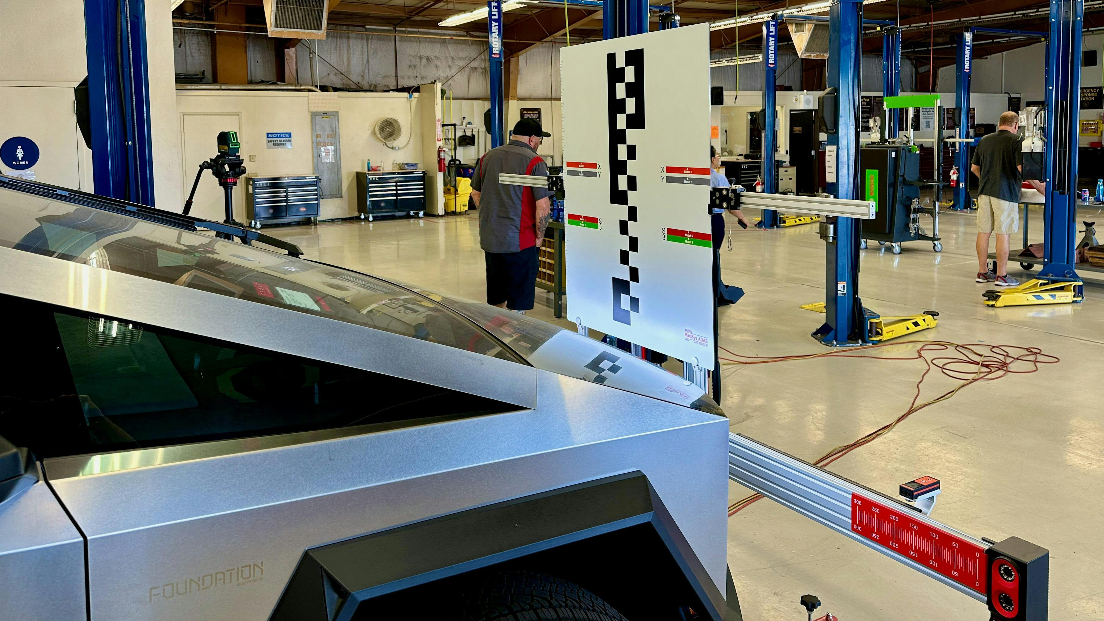 68c08308e4db0af44de2f7cd 68a7500ea8130fe1b5bb41a3fig 8 Calibration Targeti