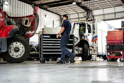 When trying to sell tool storage to your customers, be sure to ask them questions to better understand their shop setup and needs. When trying to sell tool storage to your customers, be sure to ask them questions to better understand their shop setup and needs.