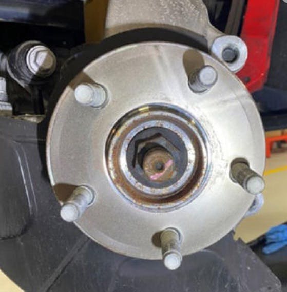 Friction disc installed on the hub.