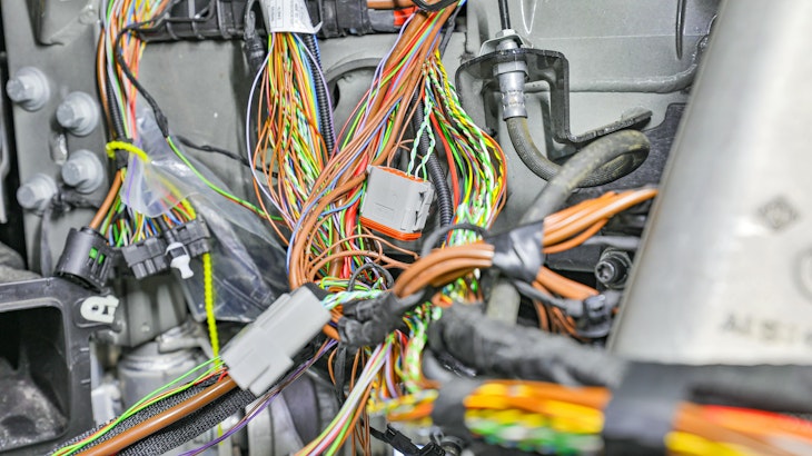 Figure 4 — Modern vehicle network wiring
