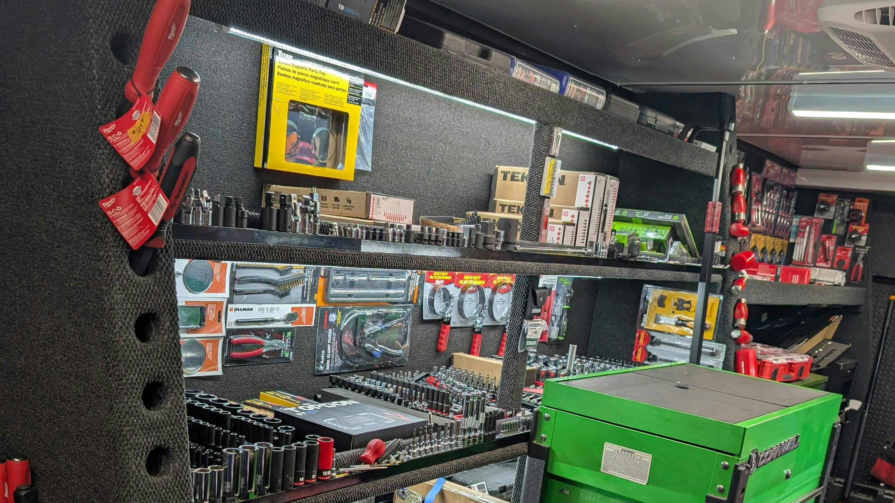 68fb759097b5c66615f2e806 68124ed600d8b46b7d26d1eapxl 20250210 231120524