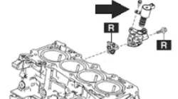 Note that the gasket and bolt for the control valve must be replaced.