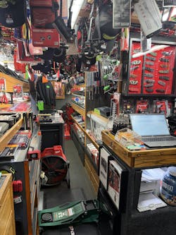 A familiar flow inside the truck, with displays and work surfaces arranged so customers know exactly where to look the moment they step onboard. A familiar flow inside the truck, with displays and work surfaces arranged so customers know exactly where to look the moment they step onboard.