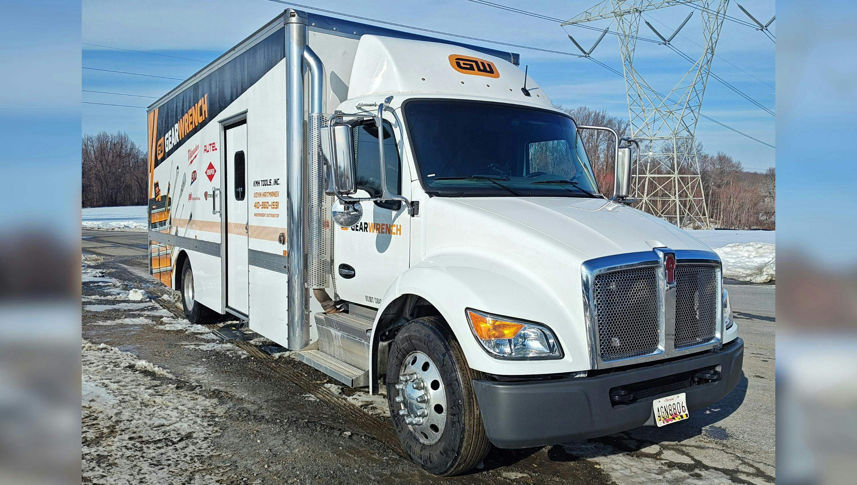 69a7497ef0bef29c020ec112 6986292203a078facf8a218auntitled Design 52