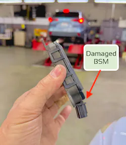 Figure 4 — Damaged blind spot module Figure 4 — Damaged blind spot module