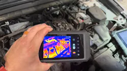In a shop environment, having a dedicated, standalone thermal imaging unit simplifies workflow. Product pictured: TOPDON TC003