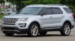 2016_ford_explorer_xlt_4wd