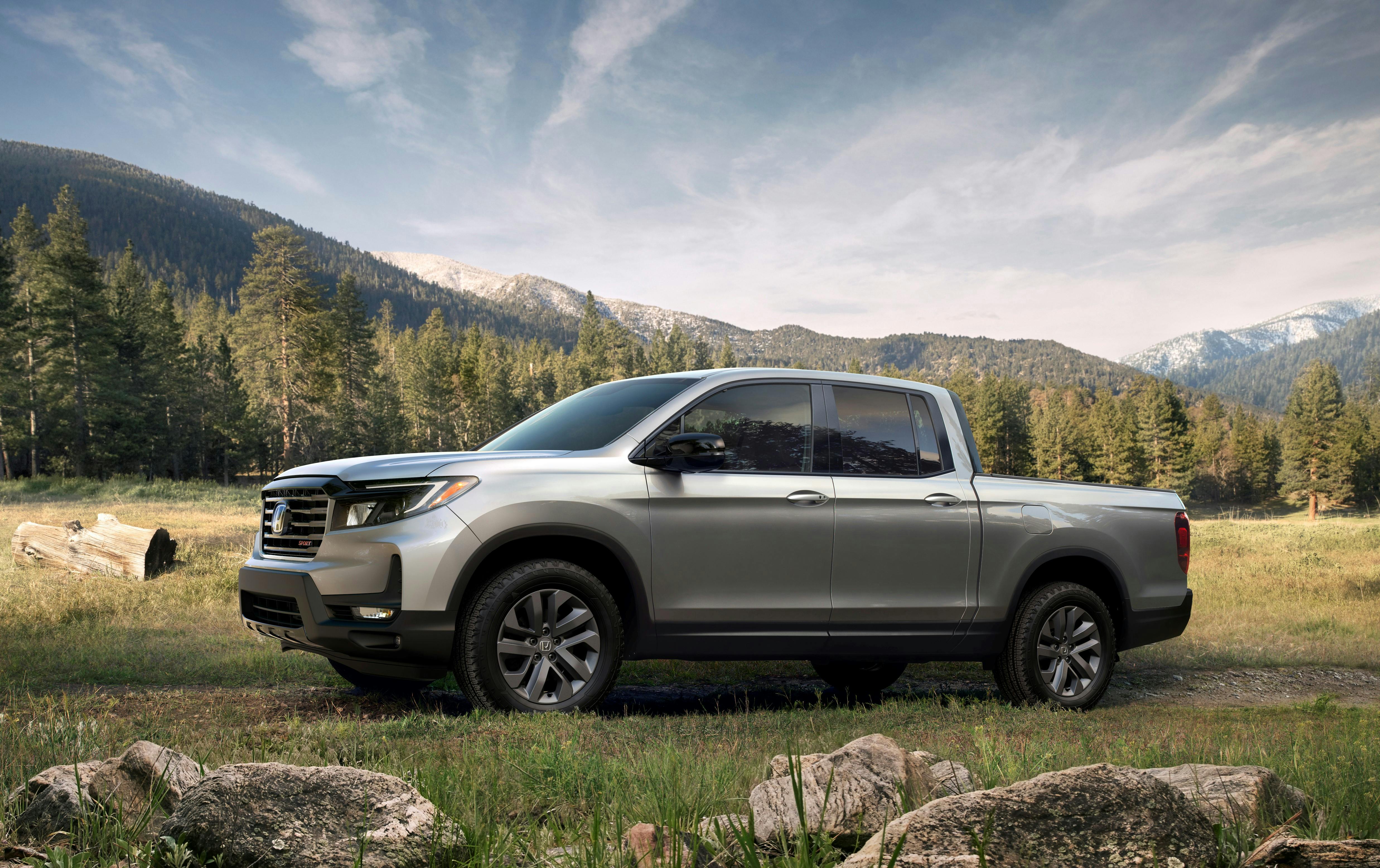 04_2021_honda_ridgeline_sport