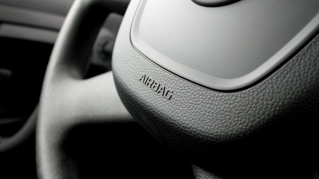 eBay has banned the sale of airbags and many airbag parts in the U.S. It will enforce the ban with seller audits, filtering algorithms and AI-supported monitoring.