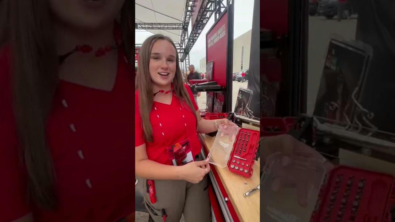 A closer look at Milwaukee Tool&rsquo;s 44-pc Mini Bit Ratchet Set